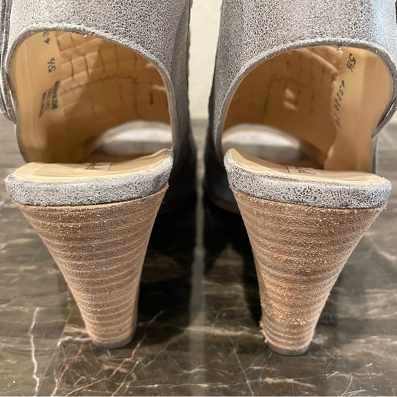 Paul Green Cayanne Peep Toe Booties - Picture 9 of 13